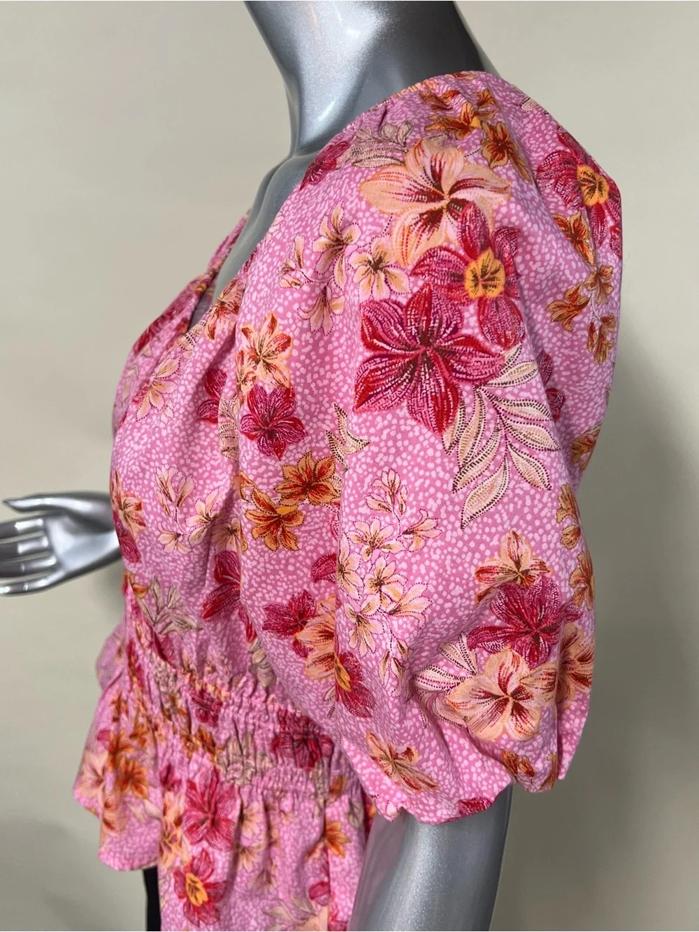 LOFT Pink Floral Puff Sleeve V Neck Blouse Smocked Waist Feminine SMALL PETITE